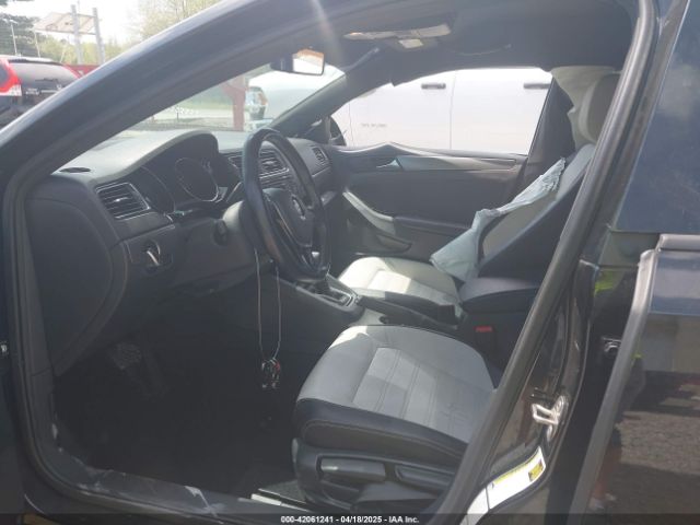 3VWD17AJ9GM259251 Volkswagen Jetta 1.8t Sport