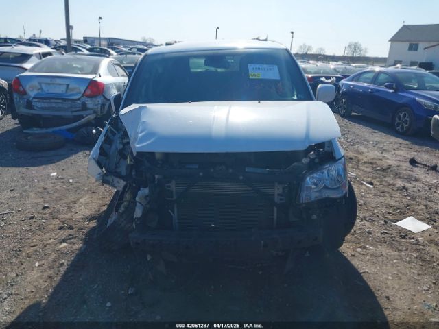 2C4RDGCG1KR545775 Dodge Grand Caravan Sxt