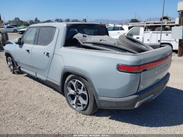 2023 RIVIAN R1T 7FCTGBAA9PN027894 Photo 2