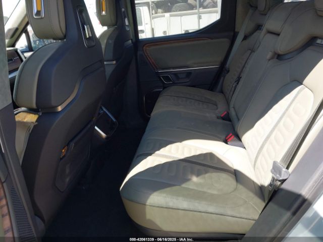 2023 RIVIAN R1T 7FCTGBAA9PN027894 Photo 7