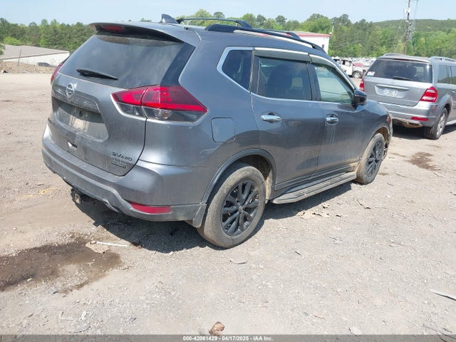 5N1AT2MV2JC809749 Nissan ROGUE SV
