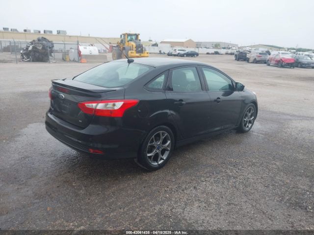 1FADP3F27EL420910 Ford FOCUS SE
