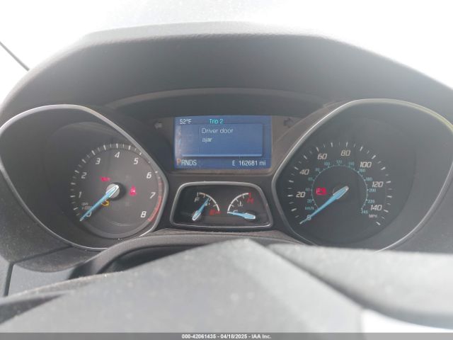 1FADP3F27EL420910 Ford FOCUS SE