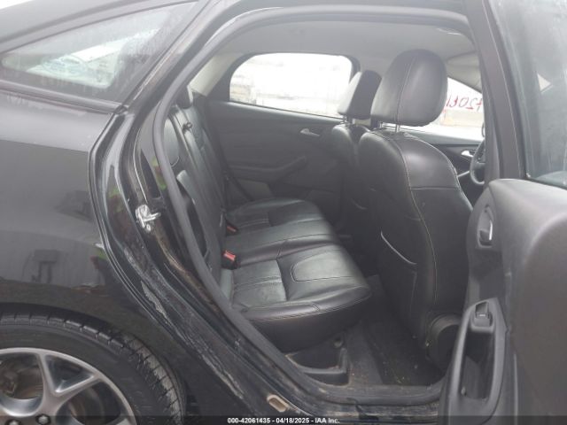 1FADP3F27EL420910 Ford FOCUS SE