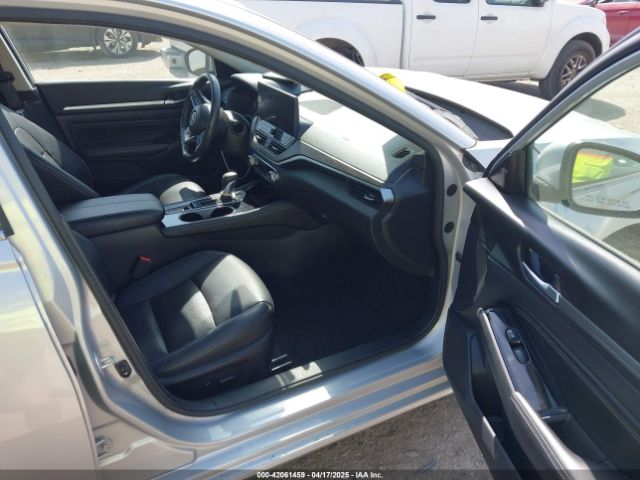 1N4BL4EV7PN370313 Nissan Altima Sl Fwd