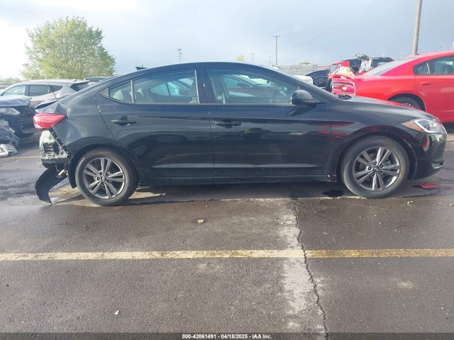 Hyundai Elantra 2017 5NPD84LF9HH184841 Image 13