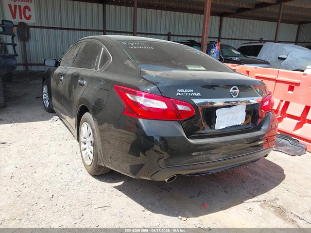 1N4AL3AP6HC260895 Nissan 2017