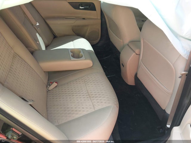 1N4AL3AP6HC260895 Nissan 2017