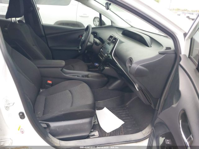 JTDKAMFU5M3132103 Toyota Prius L Eco