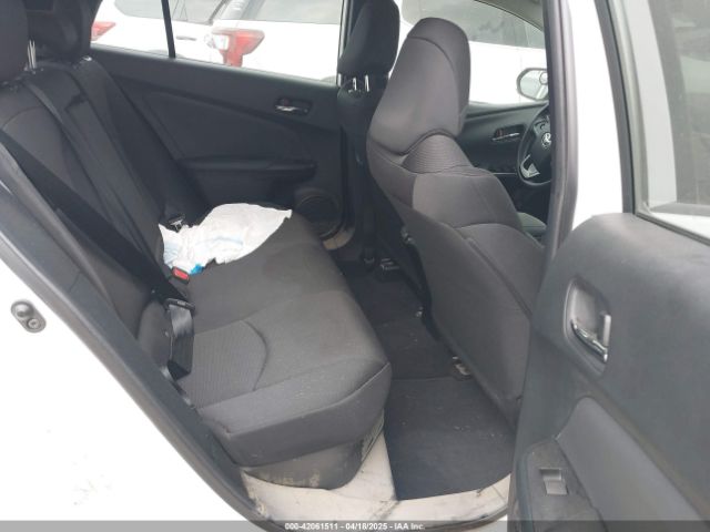 JTDKAMFU5M3132103 Toyota Prius L Eco