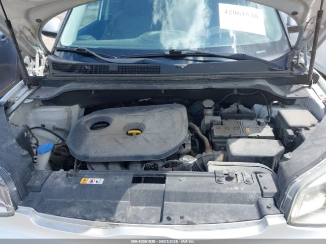KNDJP3A53J7510640 KIA SOUL +