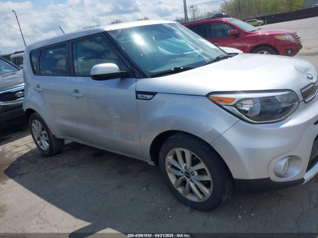 KNDJP3A53J7510640 KIA SOUL +