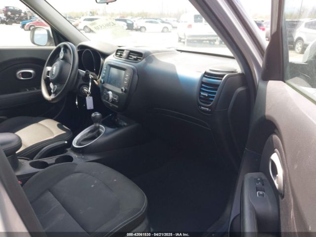 KNDJP3A53J7510640 KIA SOUL +