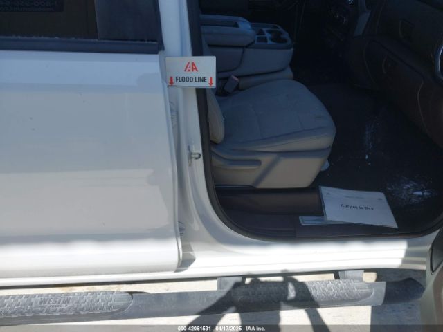 3GCPWCED8KG122694 Chevrolet Silverado 1500 Lt