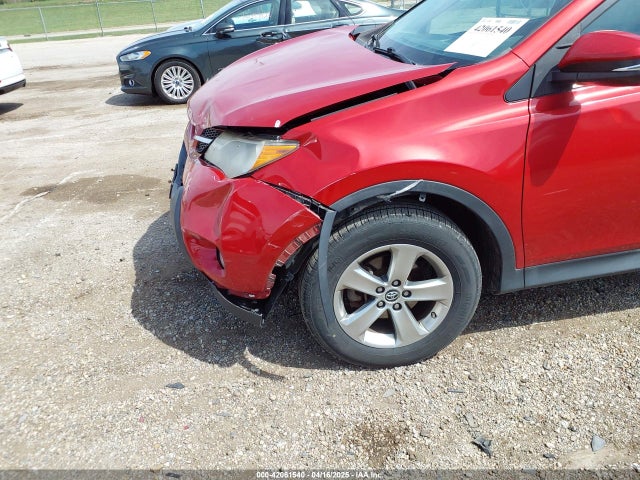 2T3RFREV1FW303100 Toyota Rav4 Xle