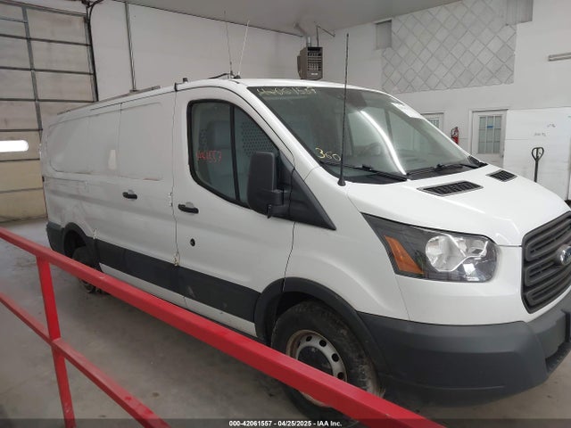 1FTYE1ZM3HKB35196 Ford Transit-150