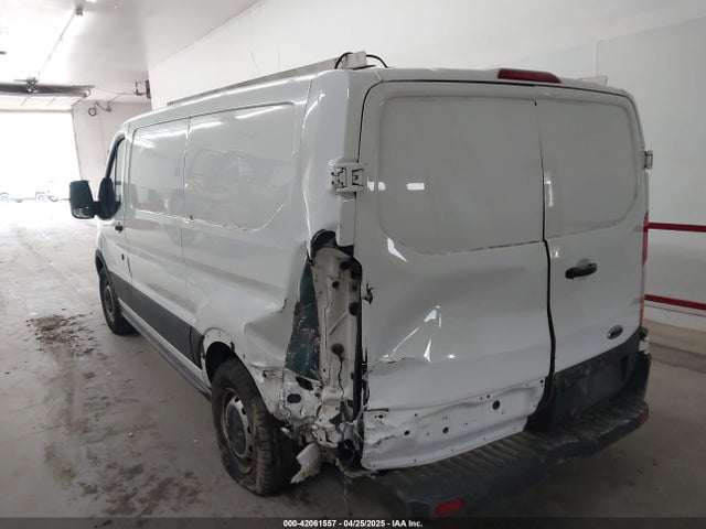 1FTYE1ZM3HKB35196 Ford Transit-150