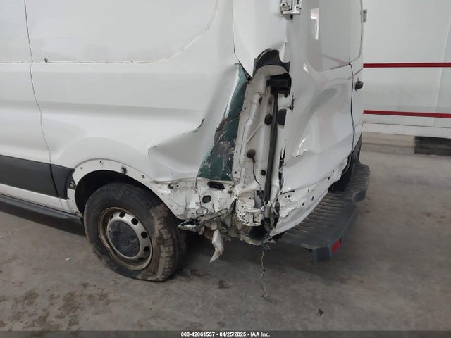 1FTYE1ZM3HKB35196 Ford Transit-150