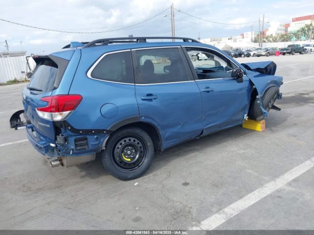 2022 SUBARU FORESTER JF2SKAPC5NH519127 Photo 3