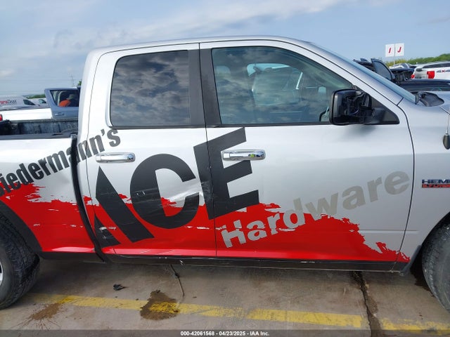 1C6RR6GT1HS523762 RAM 1500 Slt  4x2 6'4 Box