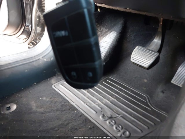 ZACCJABBXHPG38552 Jeep Renegade Altitude Fwd