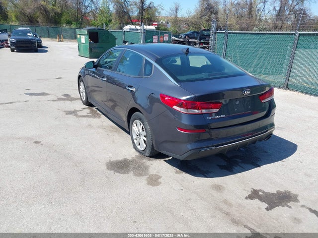 5XXGT4L30KG276568 KIA Optima Lx