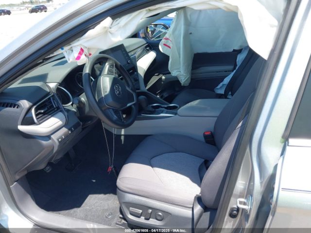 4T1R11AK3RU909197 Toyota CAMRY LE