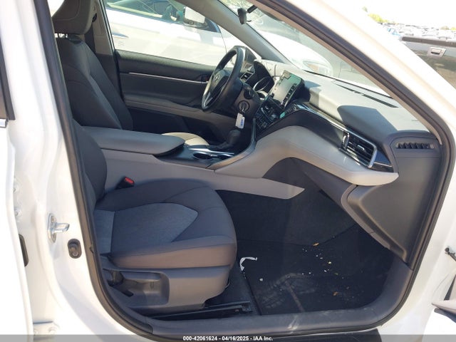 4T1C11AKXMU572963 Toyota CAMRY LE