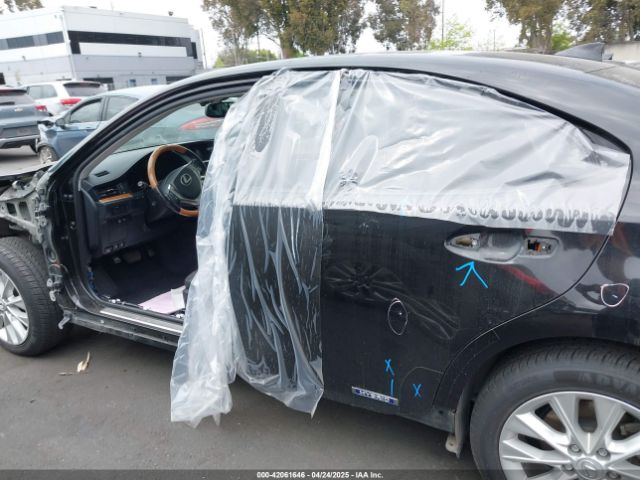 JTHBW1GG7F2100060 Lexus ES 300H