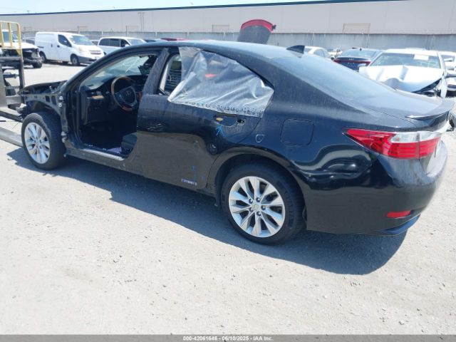 JTHBW1GG7F2100060 Lexus ES 300H
