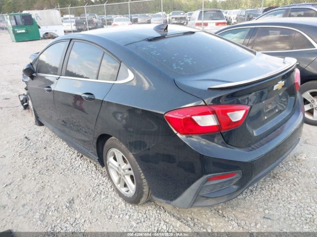 2018 CHEVROLET CRUZE 1G1BE5SM1J7105705 Photo 2
