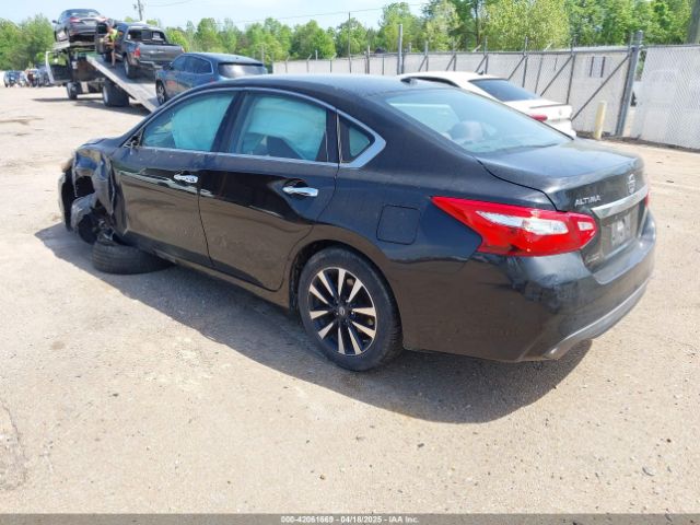 2018 NISSAN ALTIMA 1N4AL3AP3JC196983 Photo 2