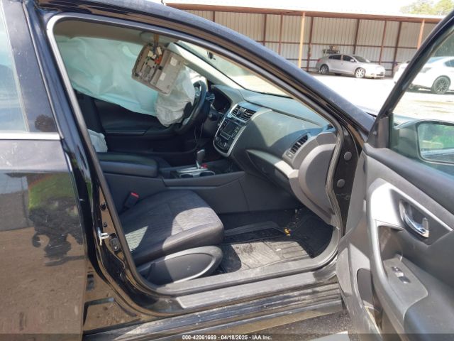 2018 NISSAN ALTIMA 1N4AL3AP3JC196983 Photo 4