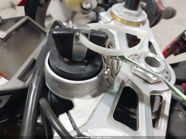 2015 BMW S 1000 WB10D2100FZ352205 Photo 10