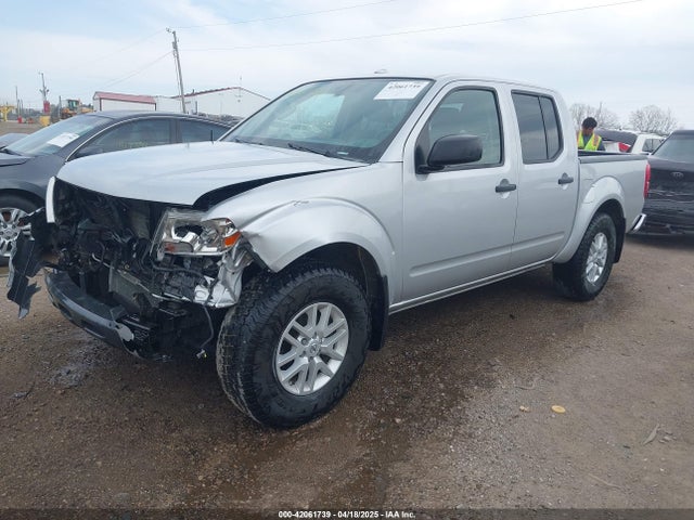 Nissan Frontier Sv 2018 1N6AD0EV4JN747471 Image 2