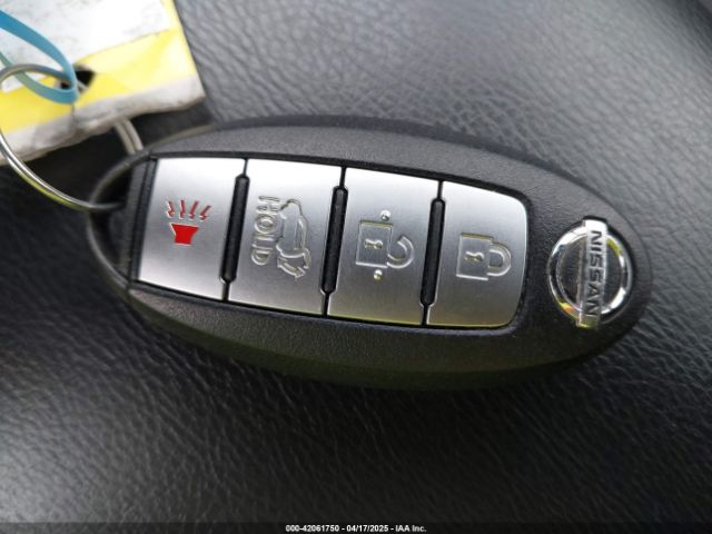 5N1AT2MV4FC811459 Nissan Rogue Sl