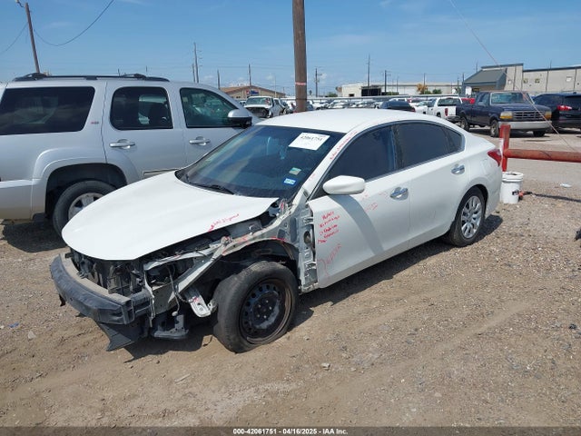 1N4AL3AP8HN356581 Nissan Altima 2.5 S