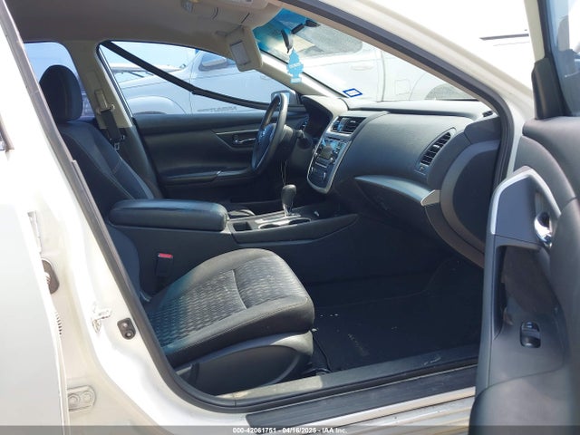 1N4AL3AP8HN356581 Nissan Altima 2.5 S