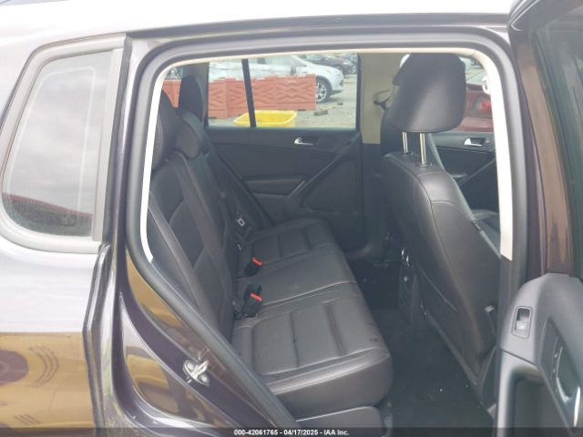 WVGBV7AX0GW516831 Volkswagen TIGUAN S