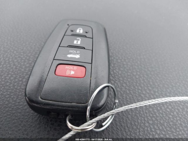 4T1B61HK6KU709008 Toyota CAMRY XSE