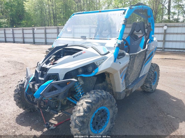 Can-Am Maverick 2017 3JBPVAP26HJ000157 Image 2