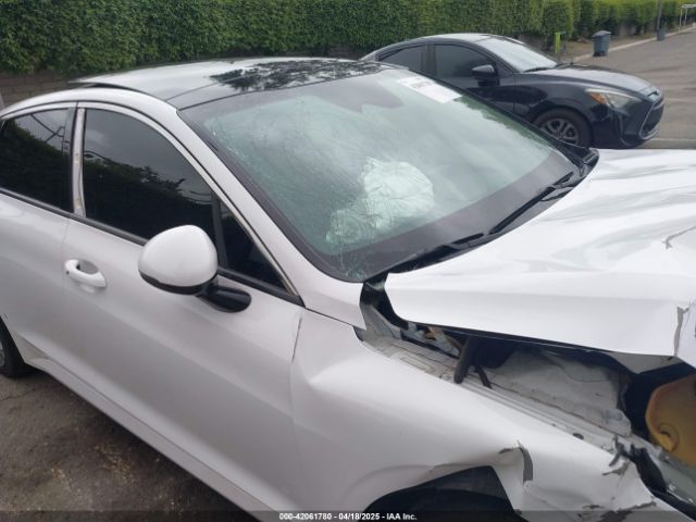 5XXG34J26RG237164 KIA K5 EX