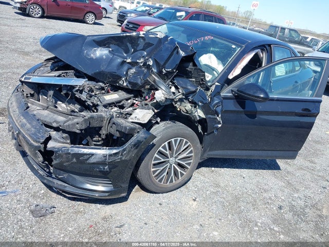 3VWCB7BUXLM075643 Volkswagen Jetta 1.4t R-line/1.4t S/1.4t Se