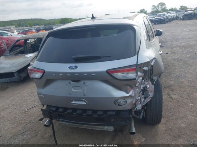 1FMCU0H62NUA17825 Ford ESCAPE SEL