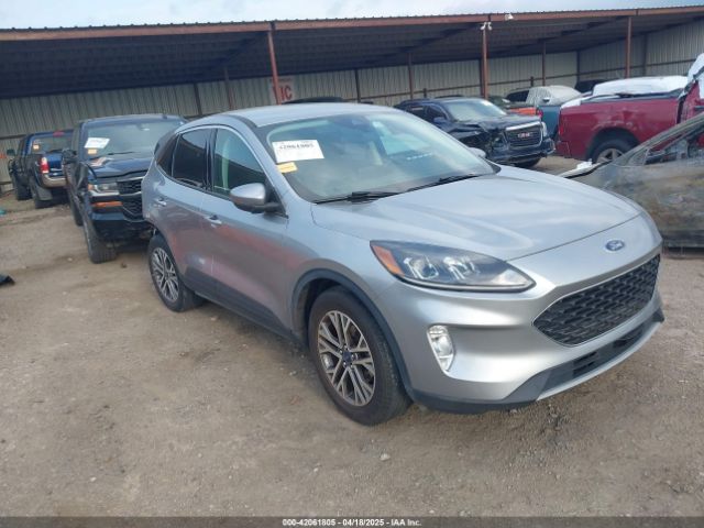 1FMCU0H62NUA17825 Ford ESCAPE SEL