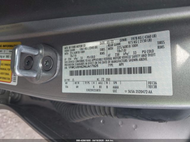 1FMCU0H62NUA17825 Ford ESCAPE SEL
