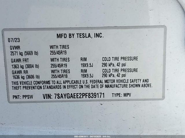2023 TESLA MODEL Y 7SAYGAEE2PF839171 Photo 8