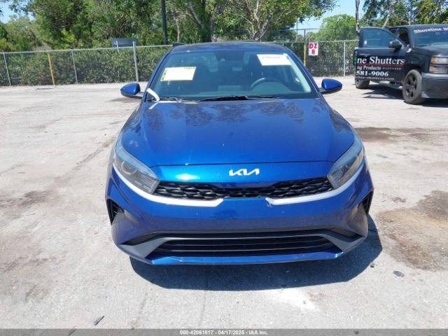3KPF24AD3PE505710 KIA Forte Lxs