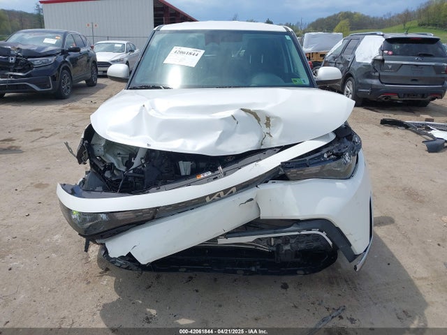 KNDJ23AU9P7865682 KIA SOUL LX