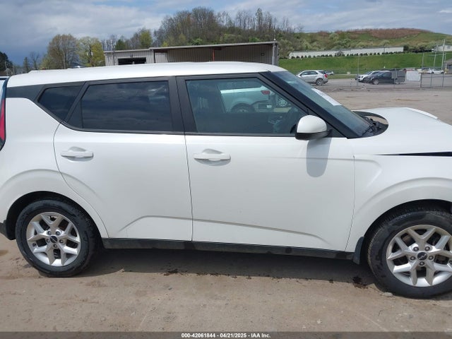 KNDJ23AU9P7865682 KIA SOUL LX